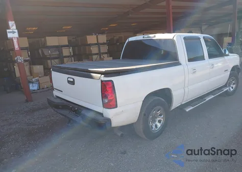 2006 Chevrolet Silverado 1500 Lt2 from USA, damaged, VIN 2GCEC13T461223986